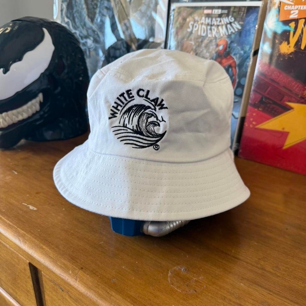 White Claw‎ bucket hat